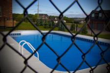 Inground Pools - Fencing: Chain link - Image: 244