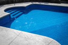 Inground Pools - Fiberglass Pool Steps - Image: 315